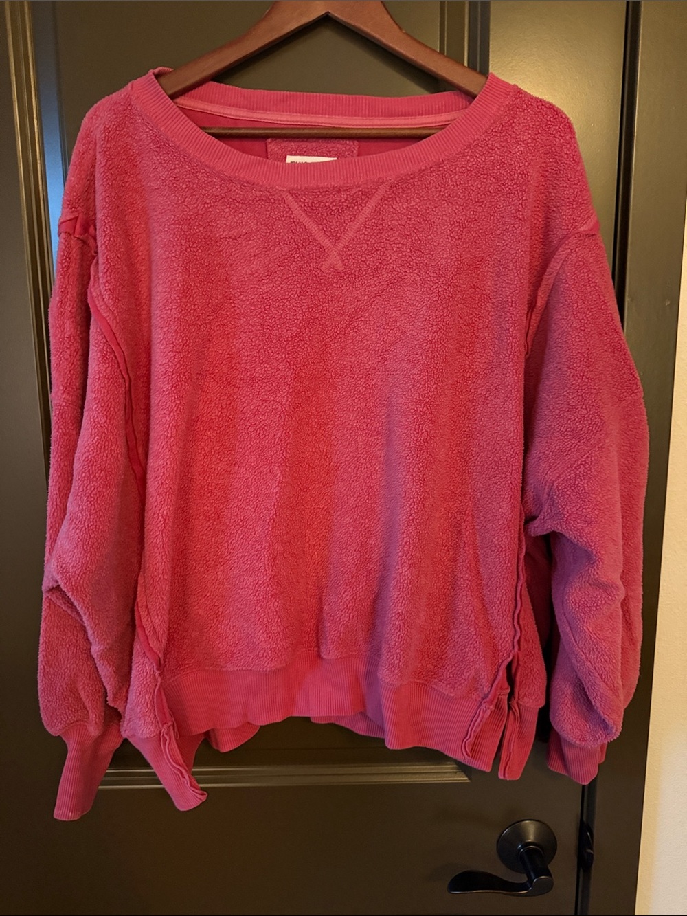 American Eagle Outfitters Seriously Huggable Sweatshirt